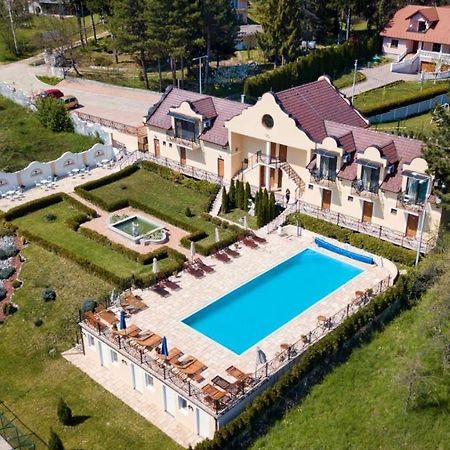 Suncani Breg Apartments Врднік Екстер'єр фото