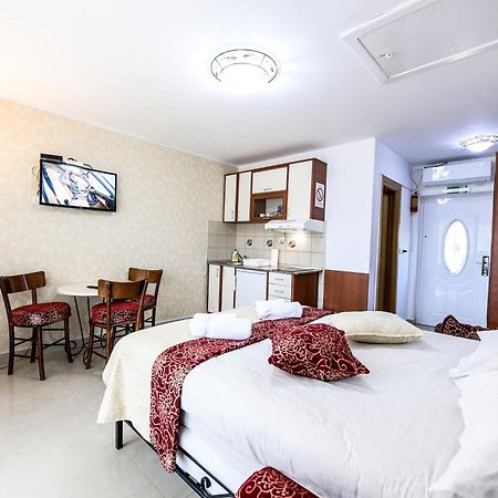 Suncani Breg Apartments Врднік Номер фото