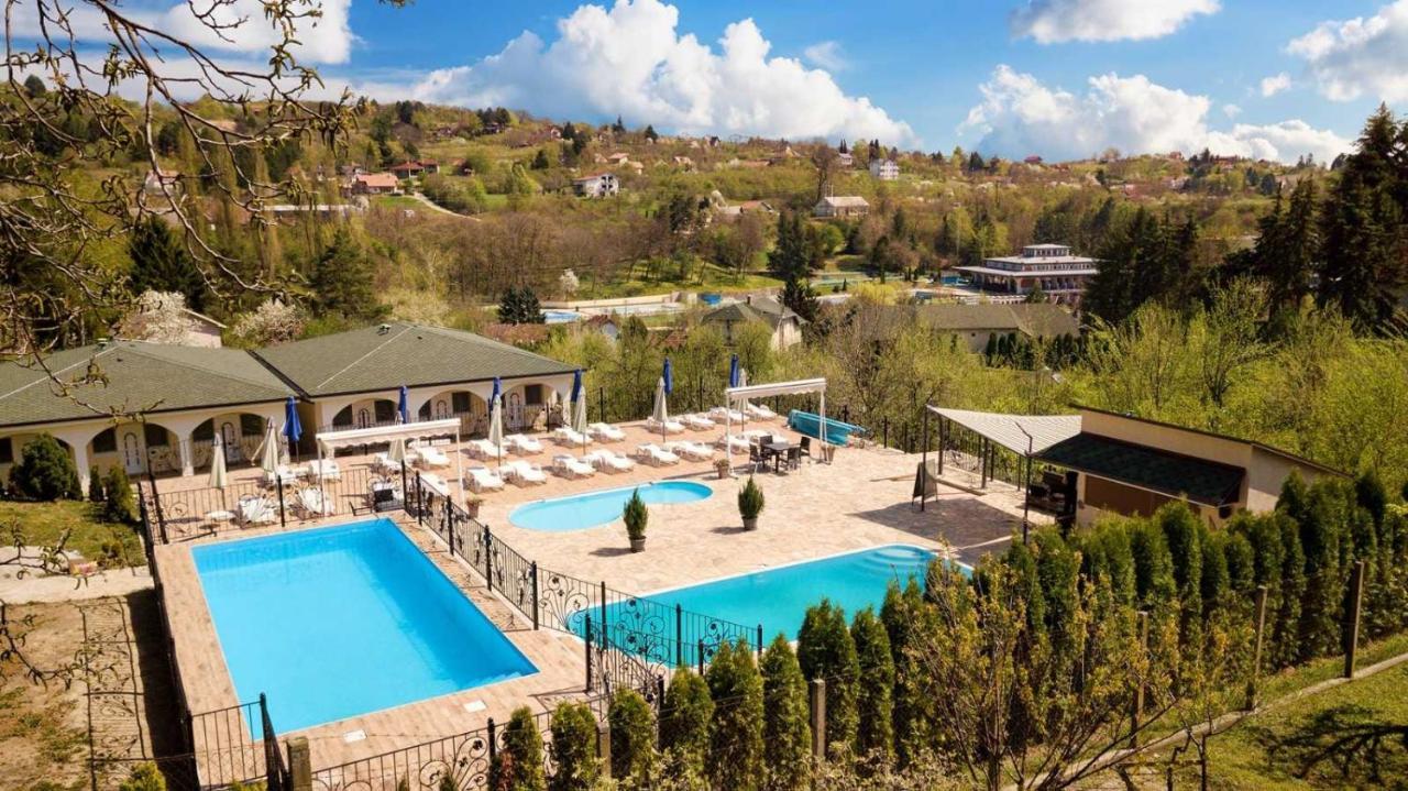 Suncani Breg Apartments Врднік Екстер'єр фото