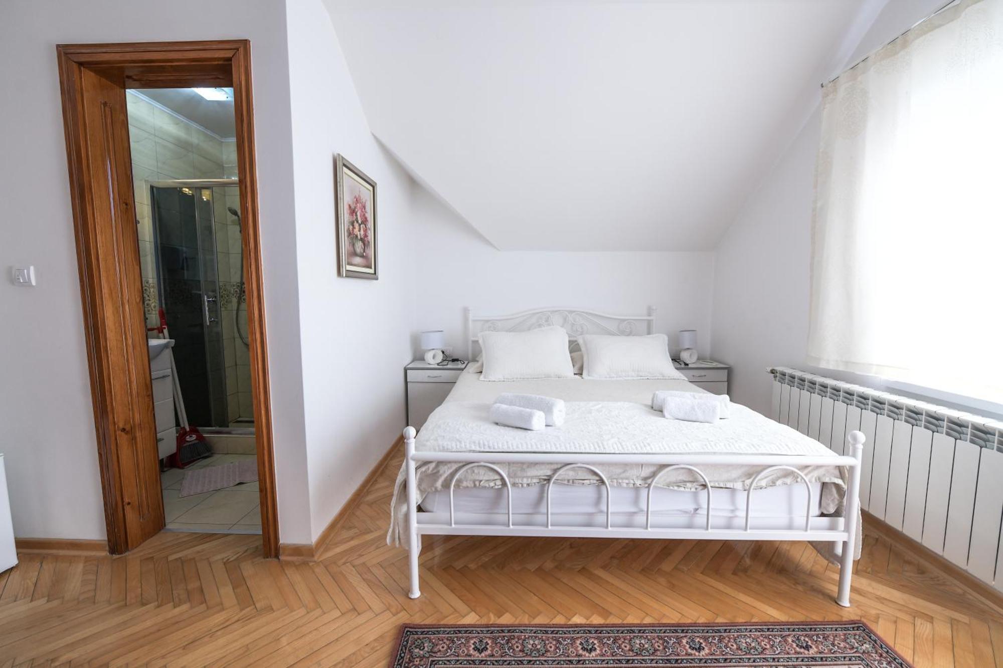 Suncani Breg Apartments Врднік Номер фото